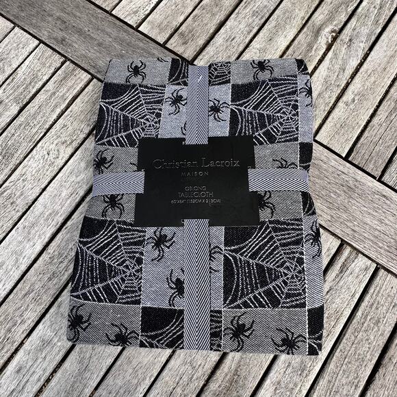 Halloween 60" x 84" Spiders Tablecloth Christian Lacroix Silver Black Oblong New - Picture 1 of 10